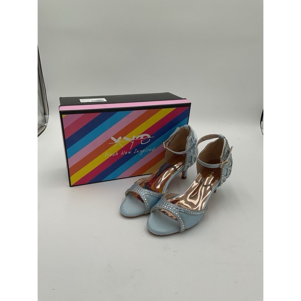 XYD Women's Peep Toe Heel Light Blue With Studs Size 6 Beautiful Condition